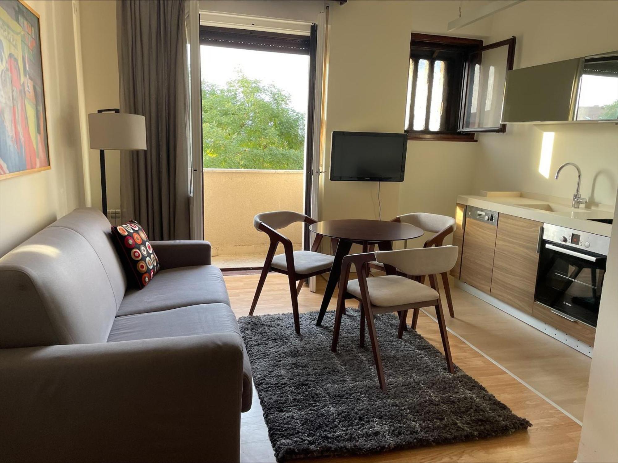 Two Bedroom Apartment Student Square بلغراد المظهر الخارجي الصورة